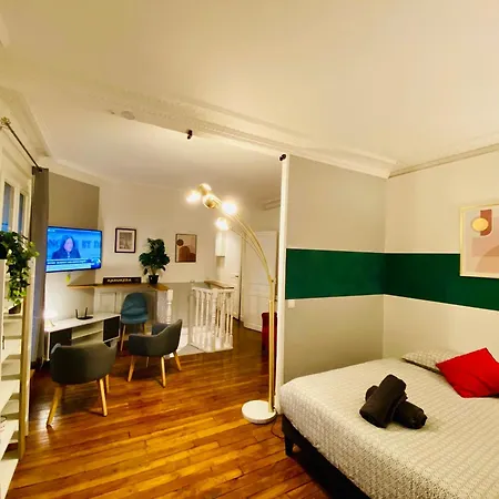 Tour Eiffel Jardin Privatif Appartement Parijs