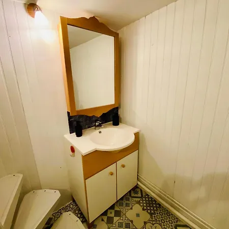 Appartement Tour Eiffel Jardin Privatif *