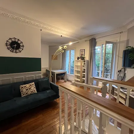 Appartement Tour Eiffel Jardin Privatif Parijs