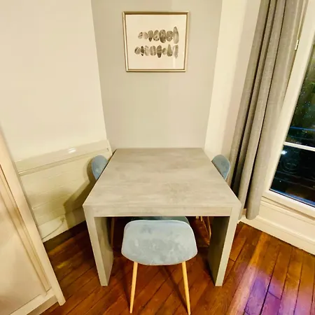 Tour Eiffel Jardin Privatif Apartament Paryż