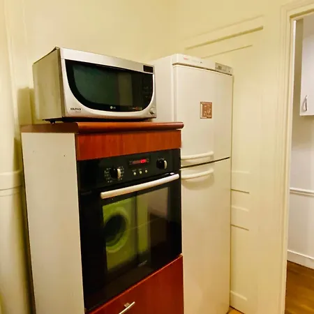 Tour Eiffel Jardin Privatif * Paris